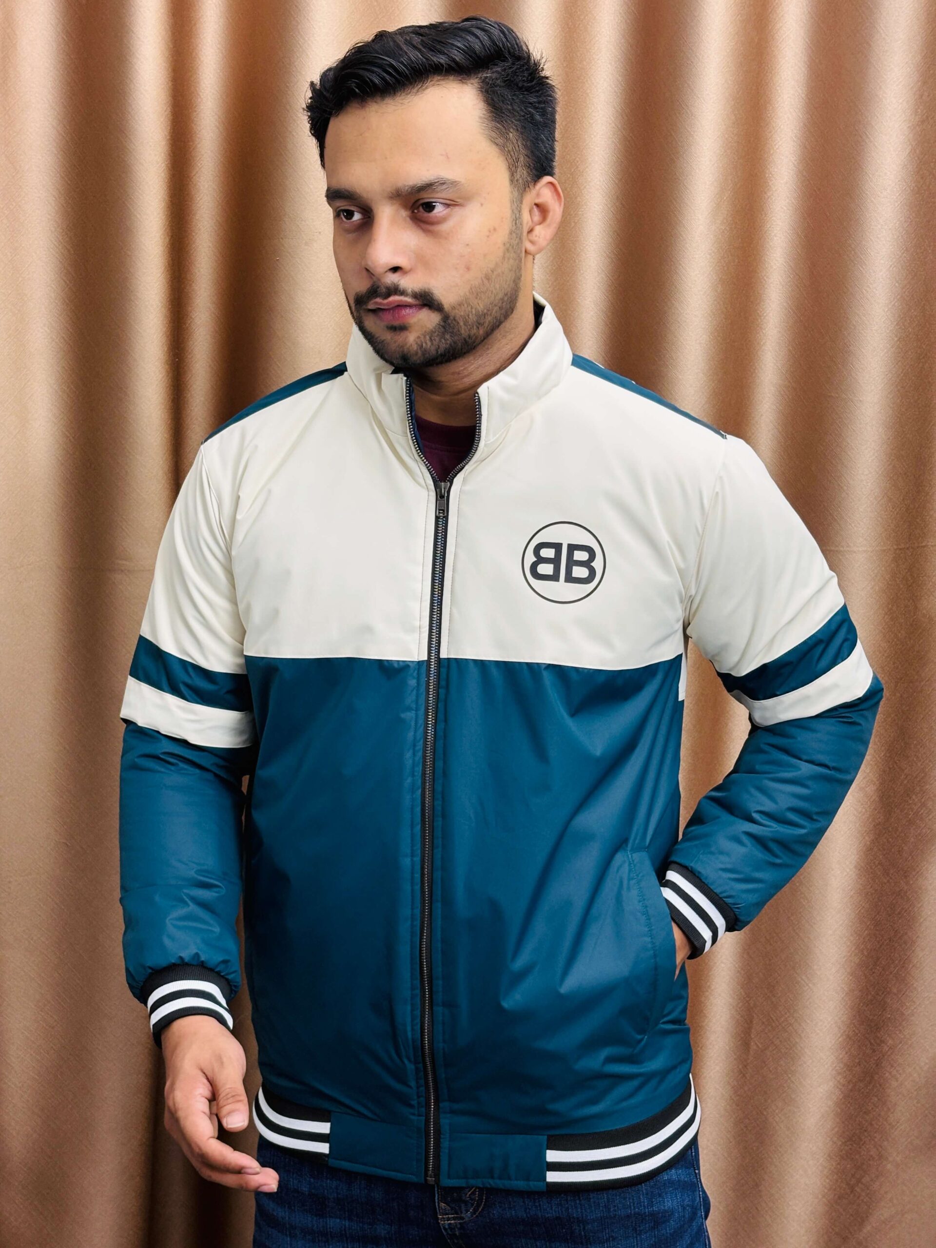 BB White and Deep Ocean Blue Contrast
